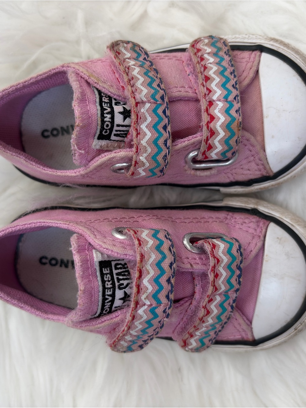 Converse Kids Pink Canvas Sneakers with Multicolor Zigzag Straps